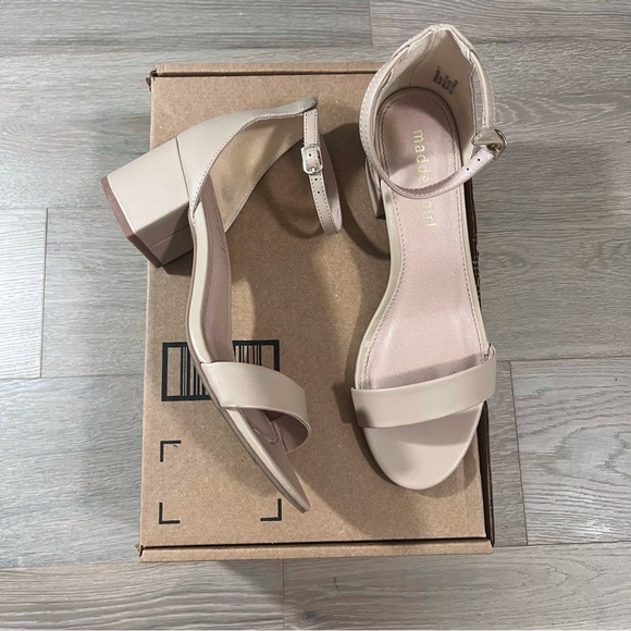 Madden Girl Ileana Beige Ankle Strap Block Heels 7.5 - Picture 1 of 6